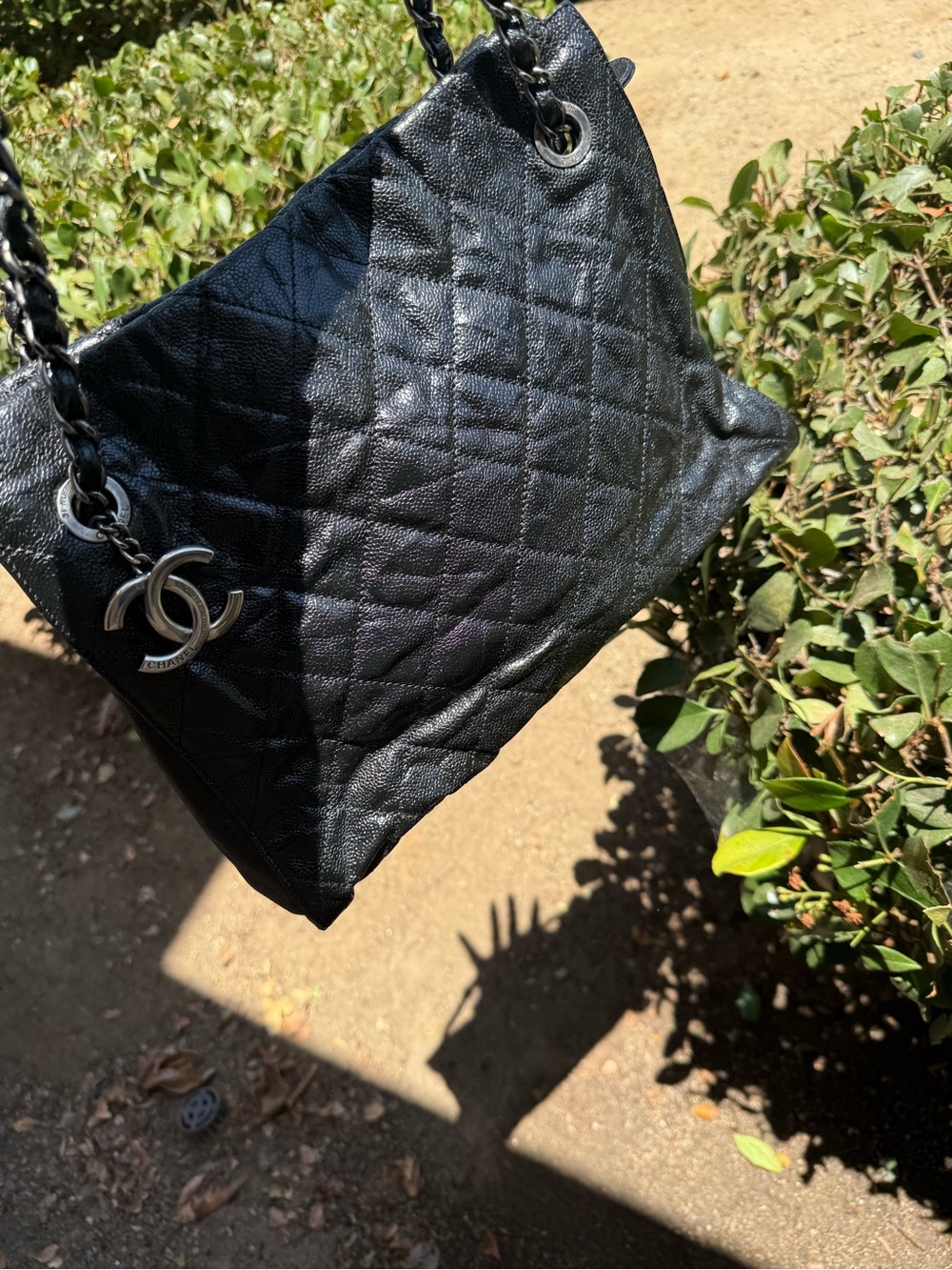 🔥VERY RARE CHANEL 31 Rue CAMBON Glazed Caviar Tote Bag/GUARANTEED AUTHENTIC 🔥 - Picture 16 of 16